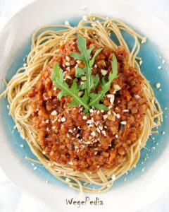 Wegański sos bolognese z soczewicą do spaghetti