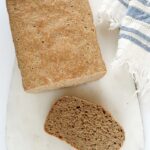 Najłatwiejszy chleb pszenny pełnoziarnisty na drożdżach