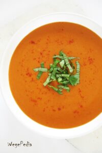 Zupa krem ziemniaczano-pomidorowa, wegańska